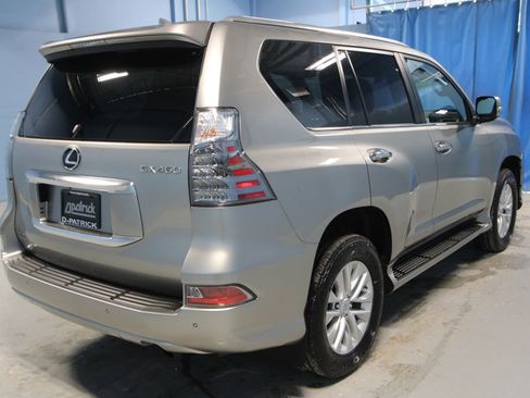 Used 2021 Lexus GX 460 Premium w/ Premium Package AWD/4WD image 33