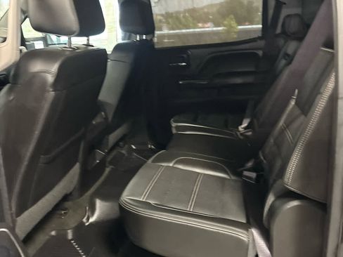 Used 2016 GMC Sierra 2500 Denali w/ Duramax Plus Package AWD/4WD image 6