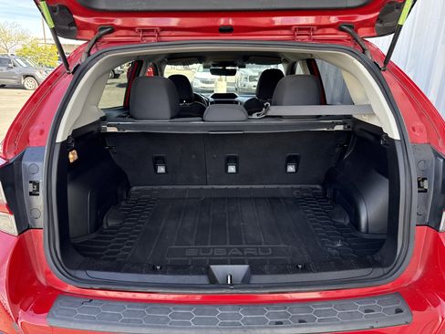 Used 2021 Subaru Crosstrek 2.0i Premium image 10