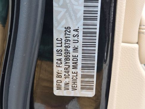 Used 2023 Jeep Grand Cherokee 4WD 4xe image 31
