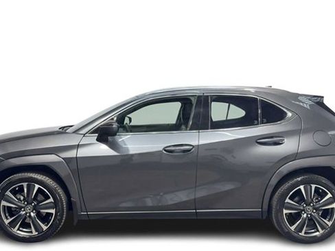 Used 2022 Lexus UX 200 w/ Premium Package image 1