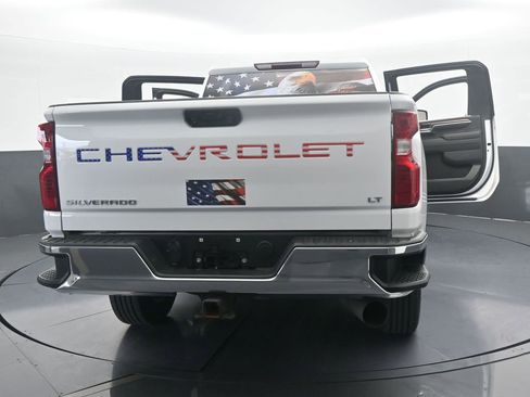 Used 2024 Chevrolet Silverado 2500 LT w/ Convenience Package image 79