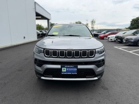 Used 2023 Jeep Compass Limited w/ Elite Group AWD/4WD image 3