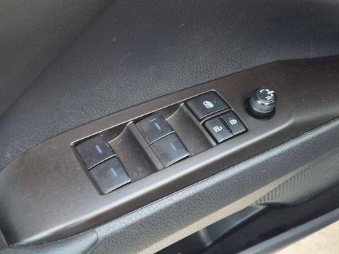 Used 2024 Toyota Camry SE FWD image 13