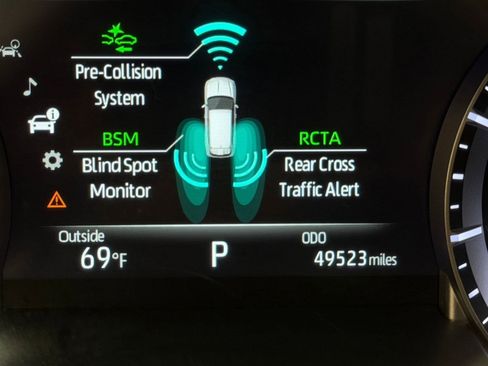 Used 2023 Toyota Highlander XSE AWD/4WD image 19