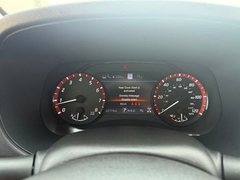 Used 2023 Nissan Frontier PRO-4X w/ Pro-4X Premium Package AWD/4WD image 22