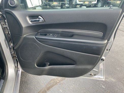 Used 2018 Dodge Durango GT image 37