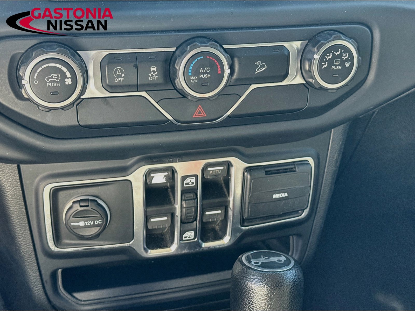 Used 2019 Jeep Wrangler Unlimited Sport S AWD/4WD image 19