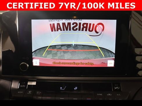 Used 2025 Toyota Camry LE image 26