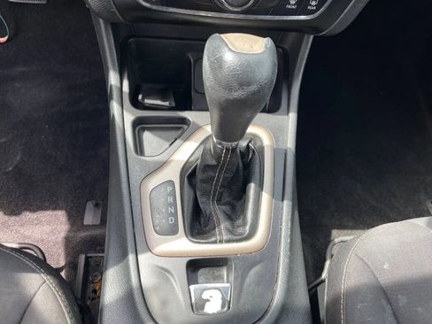 Used 2015 Jeep Cherokee Latitude image 15