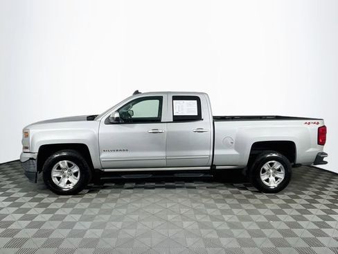 Used 2018 Chevrolet Silverado 1500 LT AWD/4WD image 5