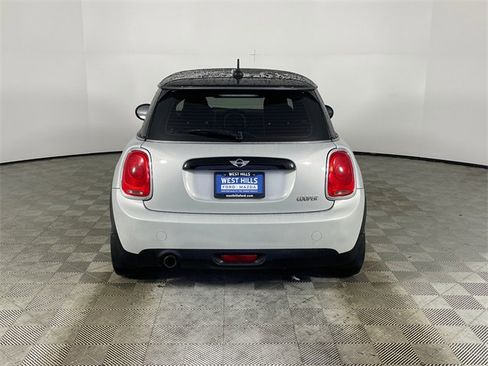 Used 2016 MINI Cooper 2-Door Hardtop image 22