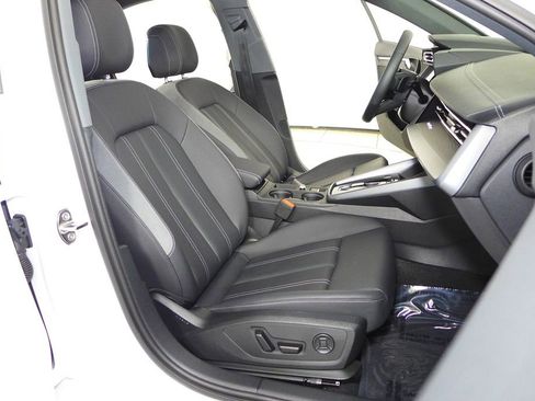 Used 2025 Audi A3 2.0T Premium image 19