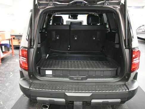 Used 2024 Toyota Land Cruiser image 23