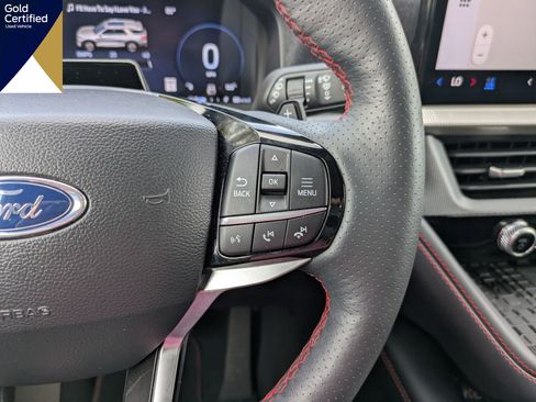 Certified 2025 Ford Explorer ST RWD image 33