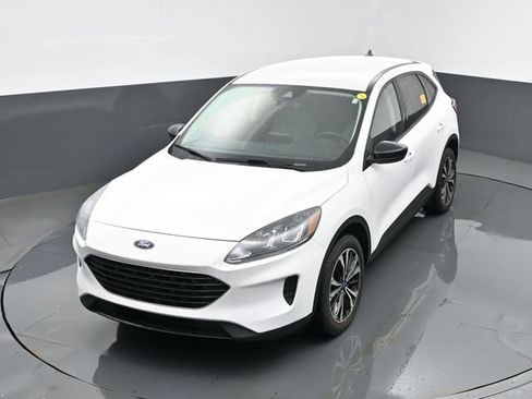 Used 2022 Ford Escape SE w/ SE Sport Appearance Package AWD/4WD image 21