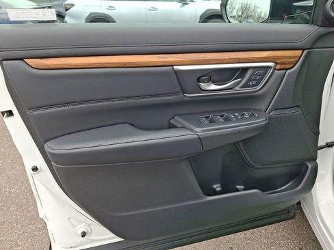Used 2020 Honda CR-V Touring image 12