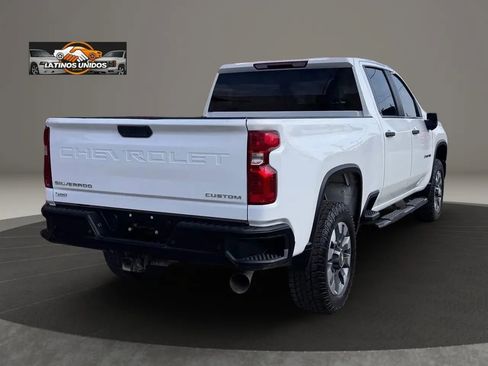 Used 2024 Chevrolet Silverado 2500 Custom w/ Custom Value Package AWD/4WD image 5