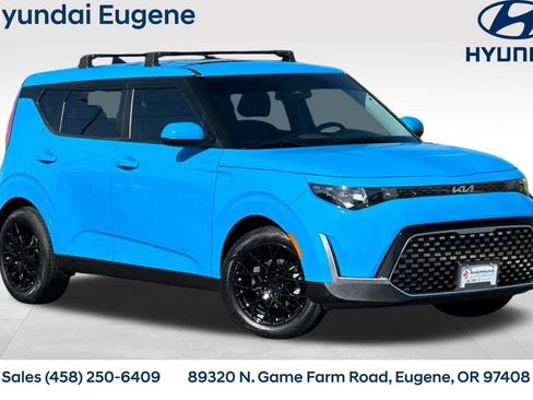 Used 2024 Kia Soul EX FWD image 1