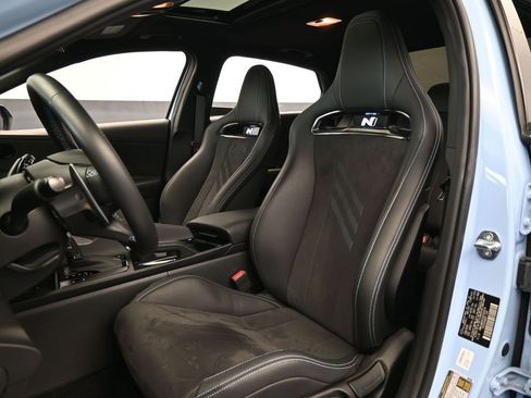 Used 2025 Hyundai Elantra N image 10