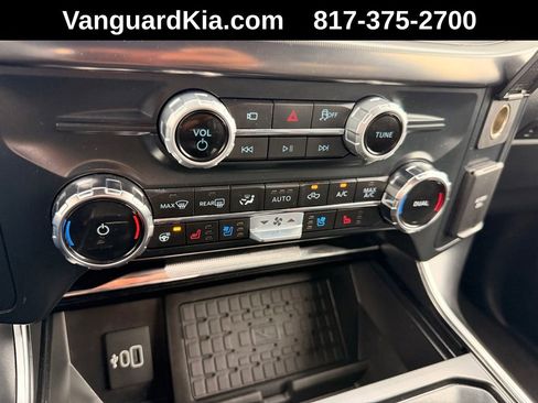 Used 2025 Ford F150 Raptor AWD/4WD image 21