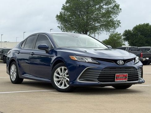 Certified 2023 Toyota Camry LE image 2