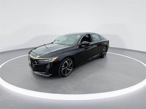 Used 2022 Honda Accord Sport image 5