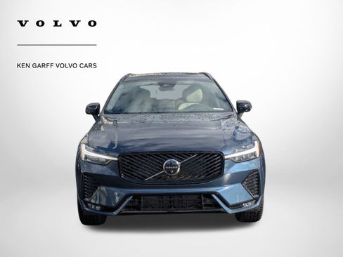 New 2026 Volvo XC60 B5 Plus w/ Protection Package Premier image 9