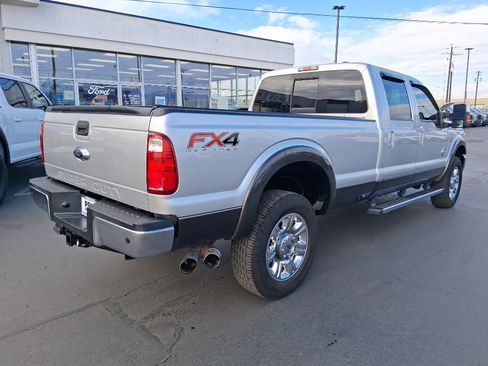 Used 2016 Ford F350 Lariat w/ Lariat Ultimate Package image 3