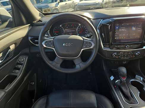 Used 2023 Chevrolet Traverse RS w/ LPO, Floor Liner Package image 17