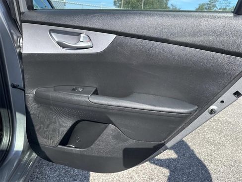 Used 2024 Kia Forte LXS w/ LXS Technology Package image 23