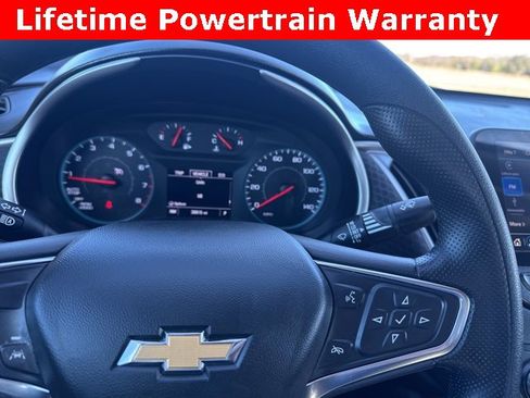 Used 2024 Chevrolet Malibu LT image 12