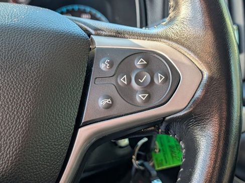 Used 2018 Chevrolet Colorado ZR2 w/ ZR2 Midnight Special Edition image 33