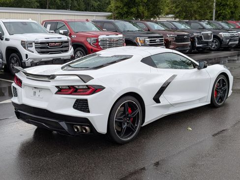 Used 2020 Chevrolet Corvette Stingray Coupe w/ Engine Appearance Package RWD image 3