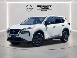 Used 2023 Nissan Rogue S FWD video 1