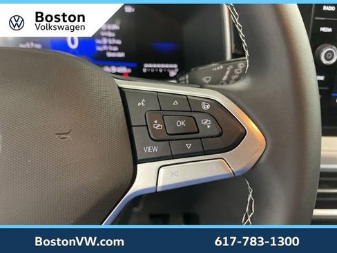 New 2025 Volkswagen Taos SE AWD/4WD image 17