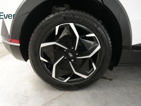 Used 2024 Hyundai Ioniq 5 SEL RWD image 21