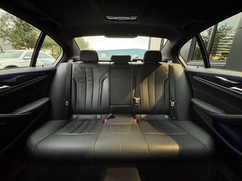 Used 2019 BMW 530i xDrive w/ M Sport Package image 52