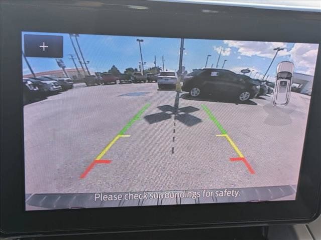 Used 2023 Ford Explorer XLT w/ Equipment Group 202A AWD/4WD image 12