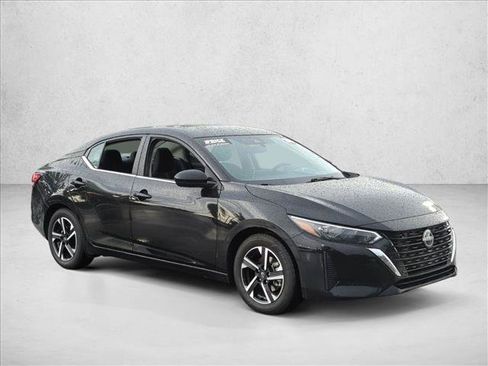 Used 2024 Nissan Sentra SV FWD image 3