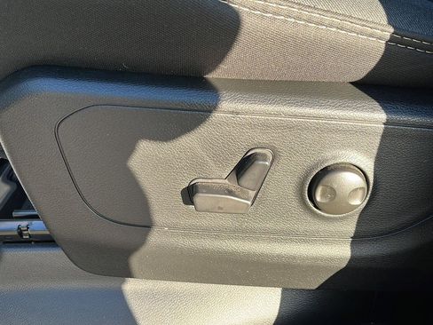 Used 2025 RAM 1500 Big Horn image 22