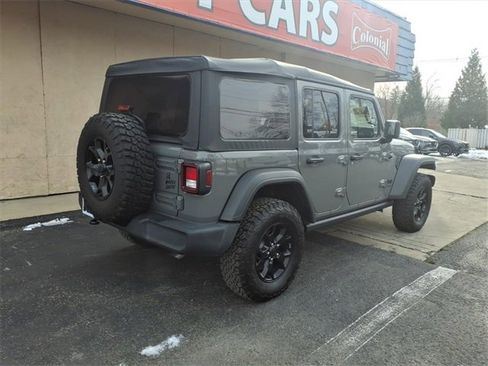 Used 2022 Jeep Wrangler Unlimited Sport image 5