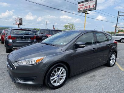 Used 2017 Ford Focus SE w/ Cold Weather Package