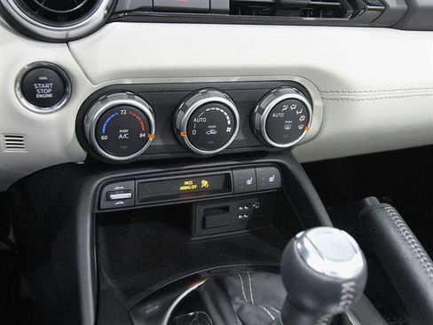 Certified 2021 MAZDA MX-5 Miata RF Grand Touring image 15