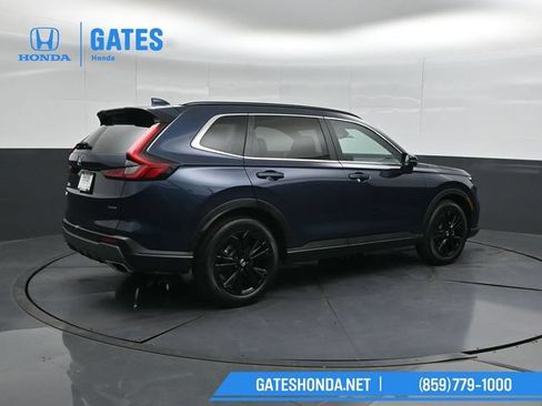Used 2025 Honda CR-V Sport Touring image 2