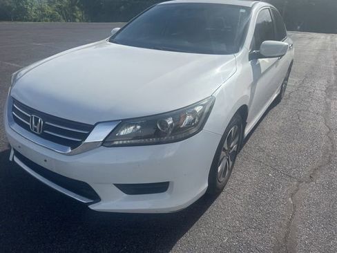 Used 2013 Honda Accord LX image 2