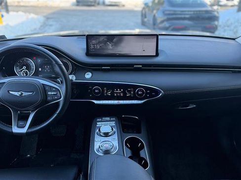 Used 2023 Genesis Electrified GV70 Advanced image 23