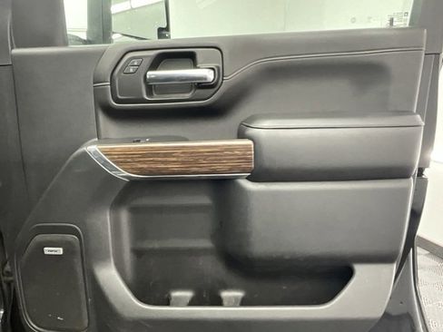 Used 2020 Chevrolet Silverado 2500 High Country w/ Z71 Off-Road Package image 15