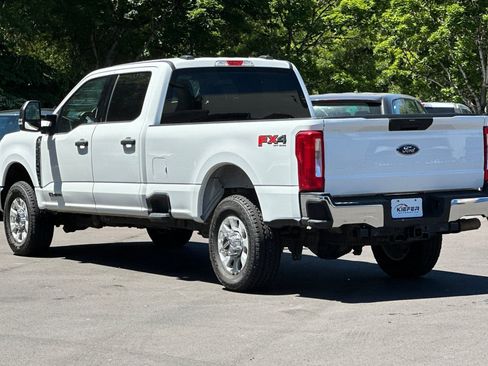 Used 2023 Ford F350 XLT w/ FX4 Off-Road Package AWD/4WD image 6