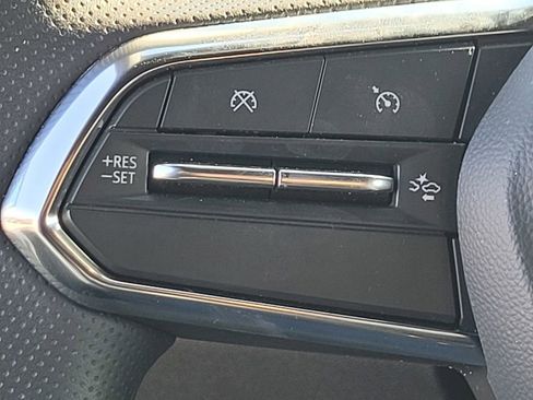 Used 2025 Chevrolet Blazer EV LT image 22